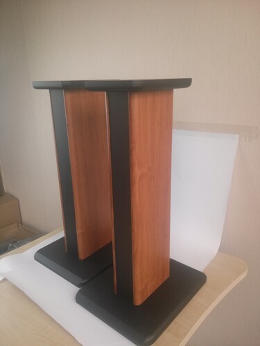 Edifier SS02 S2000PRO / S1000DB Speaker Stands Pair - 26.5 Inches - Wood  Grain (Brown/Black)