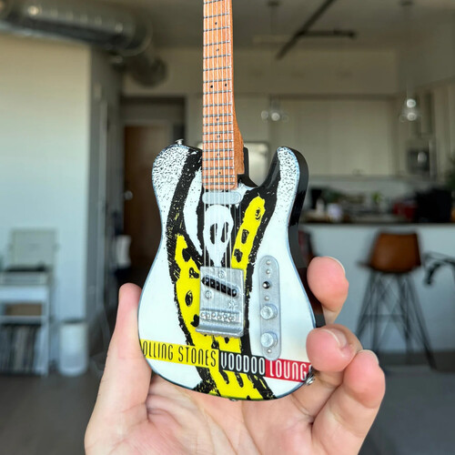 The Mini Axe - Rolling Stones - Voodoo Lounge - Mini Guitar