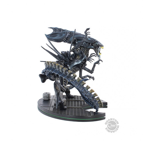 Quantum Mechanix QMx - Alien - Alien Queen 7