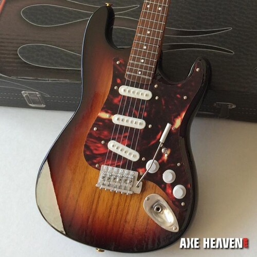 sunburst strat tortoise shell pickguard