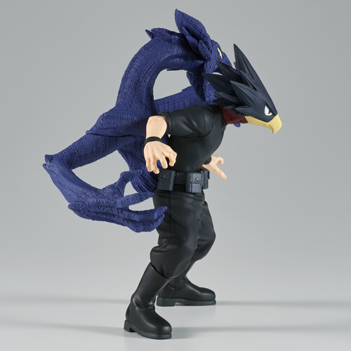 tokoyami statue