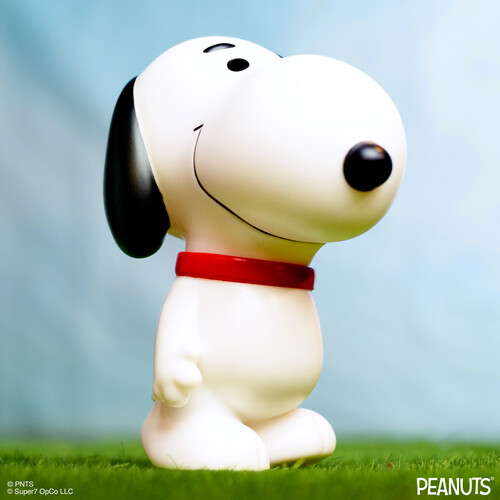Super7 - Peanuts - FUN! FUN! Wv2 - Snoopy (Walking)