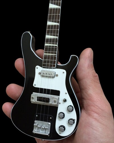 Axe Heaven Geddy Lee Rush Rickenbacker 4001 Signature Mini