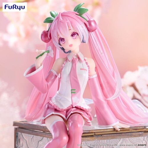 マイクラ 人気アイテム Noodle - Miku Hatsune - FuRyu Stopper Miku Sakura - Figure コレクション