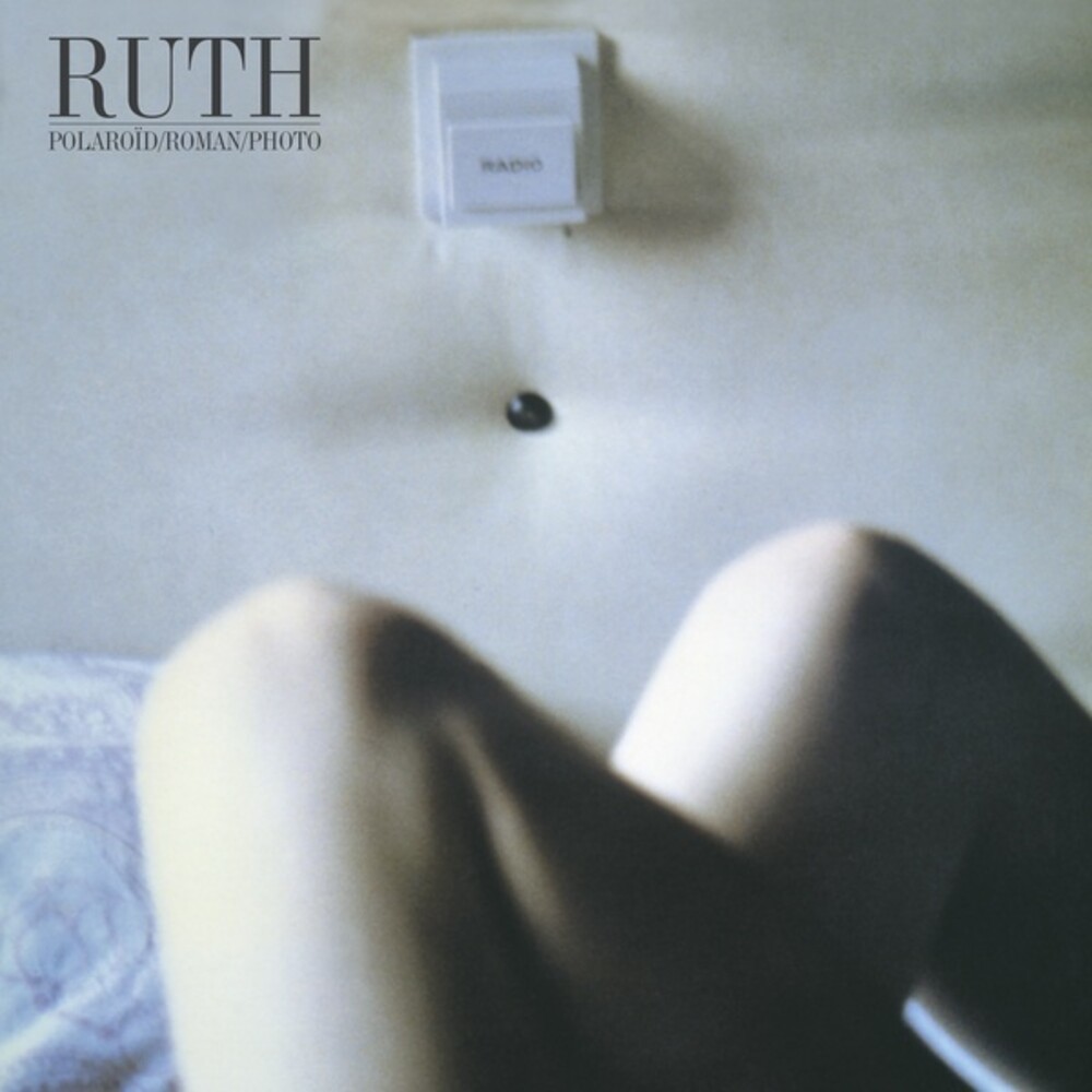 Ruth - Polaroid / Roman / Photo
