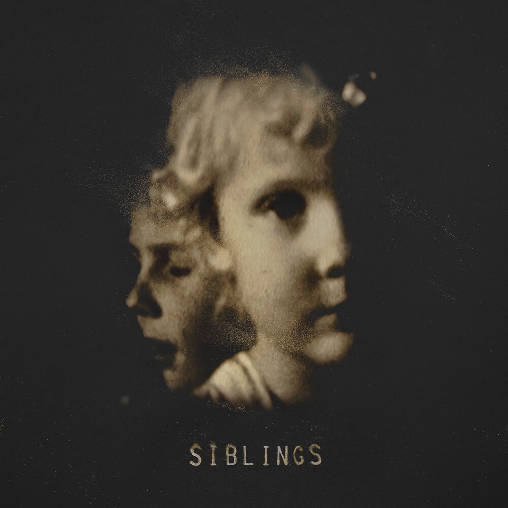Alex Somers - Siblings