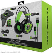 XBOX Accessory: BIONIK Starter Kit PRO Essential Accessories - Black & Green: Compatible