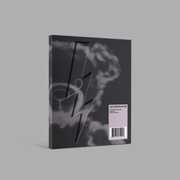 Crazy - Balaclava Version - incl. 16pg Booklet, 3 Postcards, Balaclava + 10pc Photocard Set [Import] , Le Sserafim