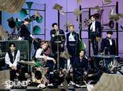Sound - Version A - incl. Blu-Ray, 60pg Photobook + 2 Photocards, Photo Sticker, Solo Photocards + Folded Poster [Import] , Stray Kids