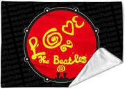 Rocksax - The Beatles - Love - Sherpa Fleece Blanket (60 in x 80 in) 