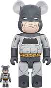 Medicom - Batman - The Dark Knight Rises 100% & 400% Bearbrick 2Pk