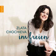 Im Freien , Zlata Chochieva