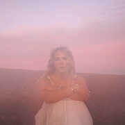 let go letters , Avery Anna