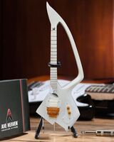 Prince White Auerswald Model C Mini Guitar (Clcb)