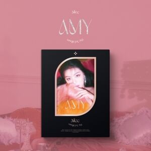 Amy (incl. 80pg Photobook, Photocard, Postcard + Bookmark) [Import]