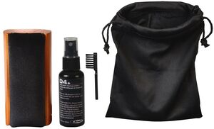 Discwasher RD2007Z D4+ Record Care System With Brush/  Fluid /  Gift Box 