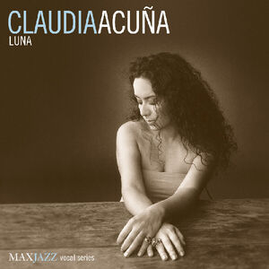 Luna , Claudia Acu a