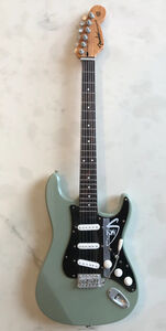 Axe Heaven Kenny Wayne Shepherd Fender Stratocaster KWS Green Mini Guitar Replica KS-555