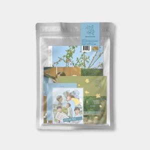 Small Room Containing Time - incl. 64pg Photobook, Photoprint, Sticker Set, Room Deco Poster, ID Picture, Small Card + 2 Photo Cards [Import]