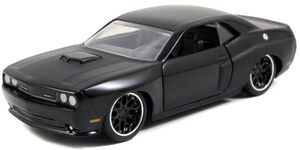 Jada Toys - 1:32 Fast & Furious - Dom's '12 Dodge Challenger SRT8 