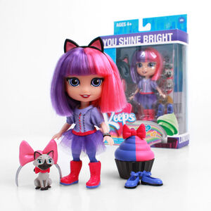 Loyal Subjects - For Keeps - London Girl with Cupcake Keepsake 5" Action Figure (Net)