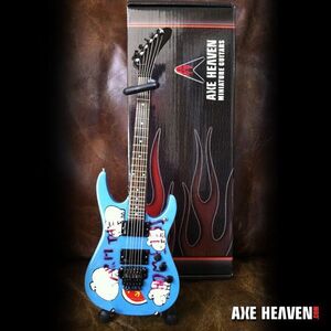 Axe Heaven Tom Morello Arm The Homeless Mini Guitar Replica Collectible TM-001