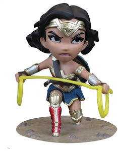 Quantum Mechanix QMx - Justice League - 4" Wonder Woman Q-Fig