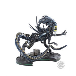 Quantum Mechanix QMx - Alien - Alien Queen 7" Q-Fig Max Elite