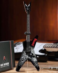Axe Heaven Dimebag Darrell Pantera Dean Black & White Southern Trendkill ML Mini Guitar Replica Collectible DD-008