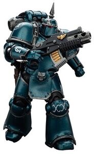 JOYTOY - Warhammer 40K: The Horus Heresy - Alpha Legion: MKIII Tactical Legionary 1/ 18 Action Figure