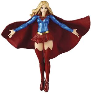 Kaiyodo - DC Heroes - Revoltech Amazing Yamaguchi - Supergirl Action Figure 
