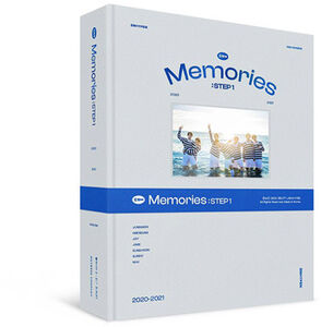 Pieces of Memories (Digital Code) (incl. 232pg Photobook, Accordion Photo, Instant Photo + Photocard) [Import]
