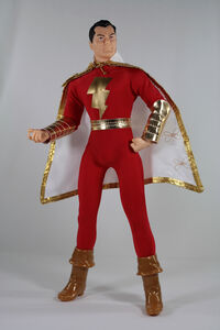 Mego - DC Comics Shazam 14IN Figure