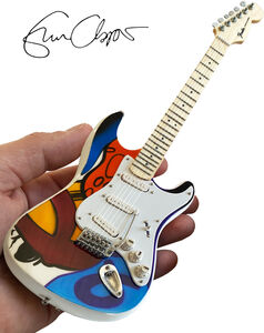 ERIC CLAPTON CRASH 2 FENDER STRAT MINI GUITAR