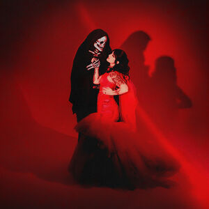Kissing Death , Mothica