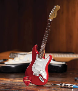 Axe Heaven Fender Stratocaster Classic Red Finish Miniature Guitar FS-006