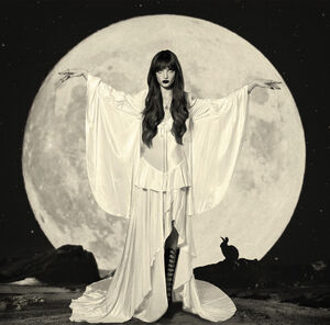 Ghost , Haunt