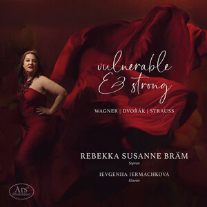 vulnerable & strong , Rebekka Susanne Bram