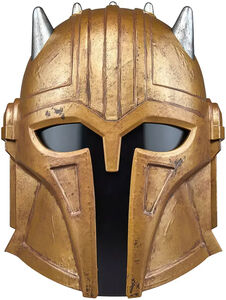Hasbro Collectibles - Star Wars: The Mandalorian - Black Series - The Armorer Electronic Helmet 