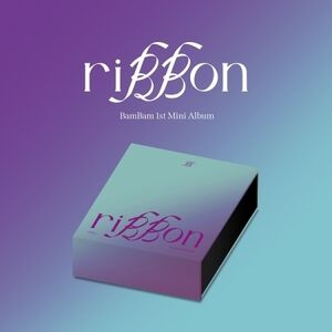 Ribbon (Ribbon Version) (incl. 100pg Photobook, Lyric Postcard, Clear Photocard, Sticker + Poster) [Import]