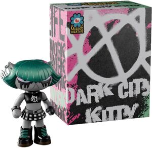 Kaleidos Dark City Kitty! Art Vinyl Figure