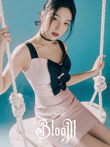 Bloom (Joy Version Version) (incl. Photobook + Trading Card) [Import] , Red Velvet