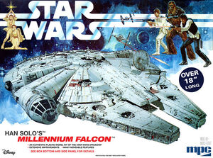 Star Wars: A New Hope Millennium Falcon MPC Model Kit 