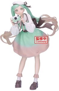 BanPresto - Hatsune Miku - Holiday Memories Camera Statue