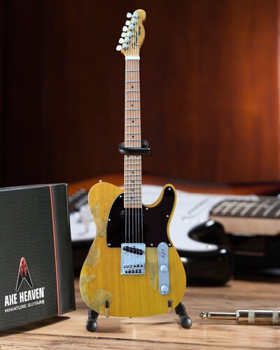 BRUCE SPRINGSTEEN FENDER TELECASTER MINI GUITAR