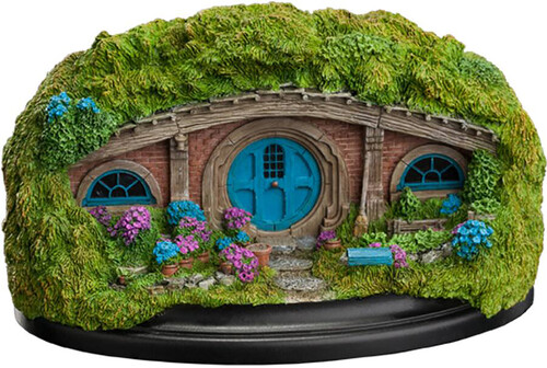 WETA Workshop Polystone - 36 Bagshot Row Hobbit Hole (Blue Door)