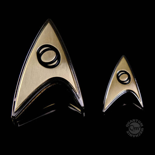 Photos - Action Figures / Transformers Quantum Mechanix  Star Trek: Discovery - Enterprise Science Badge and Pin 
