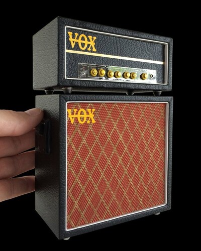 Vox Miniature Amplifier Stack Replica Collectible - Vox Miniature Amplifier Stack Replica Collectible