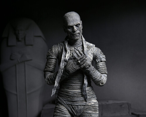 UNIVERSAL MONSTERS MUMMY 7IN ULTIMATE AF BLACK & W