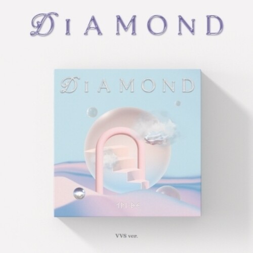 Diamond - VVS Version - 84pg Photobook, 3 Postcards, Message Card, 4-Cut Photo, ID Card, Sticker + 2 Photocards